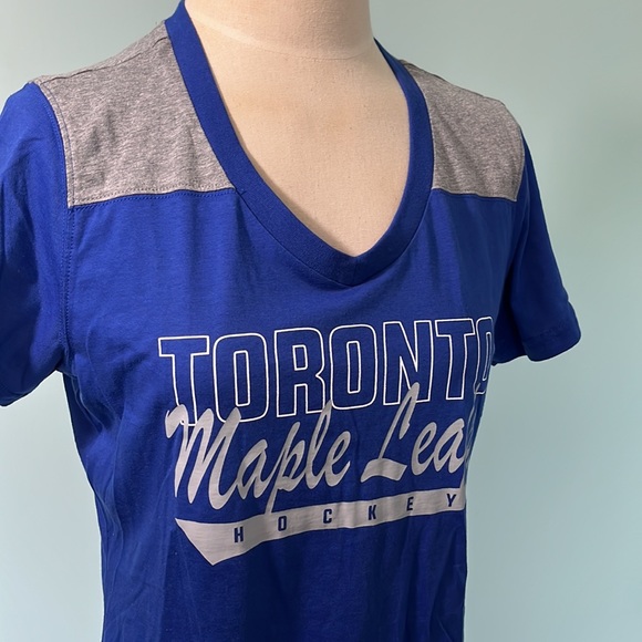 NEW Fanatics Toronto Maple Leafs T-shirt - Picture 2 of 5